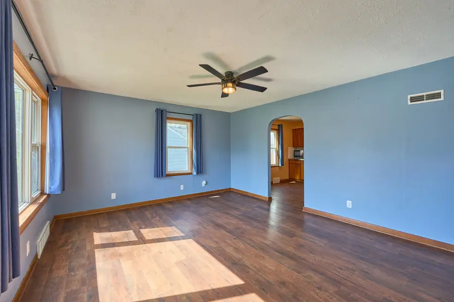 1027 Wild Street, Sycamore, IL 60178 - #2