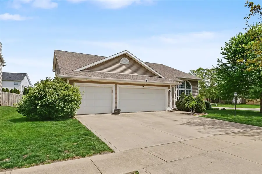1206 Cobblefield Road, Champaign, IL 61822 - #3