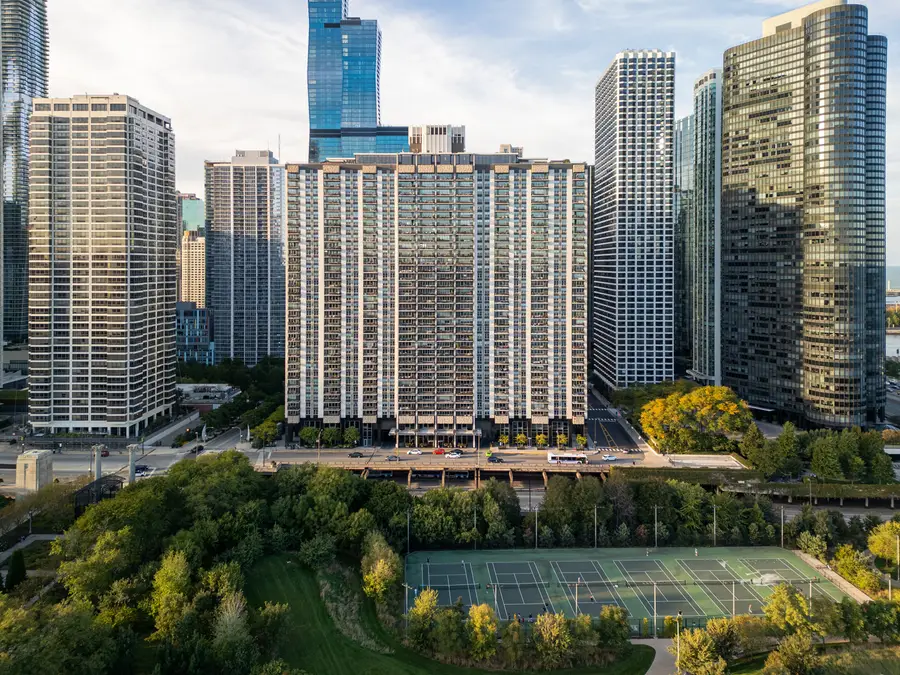 400 E Randolph Street #1104, Chicago, IL 60601 - #2