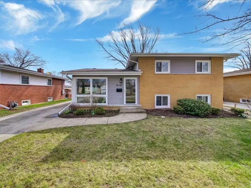 615 N Prospect Manor Avenue, Mount Prospect, IL 60056 - #1