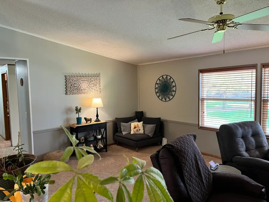 408 E Wood Lane, Belvidere, IL 61008 - #3