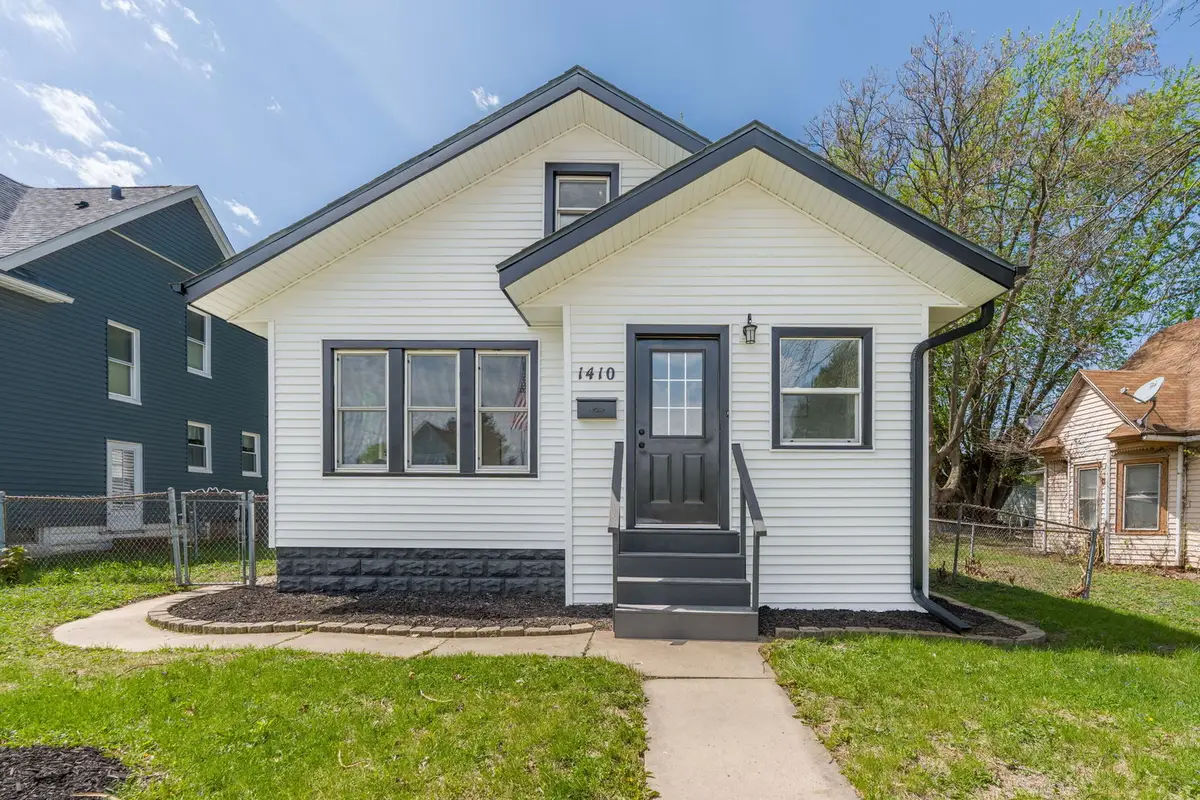 1410 25th Street, Rock Island, IL 61201 - #1