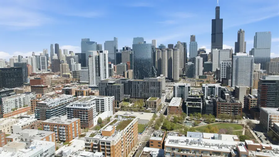 950 W Monroe Street #710, Chicago, IL 60607 - #3