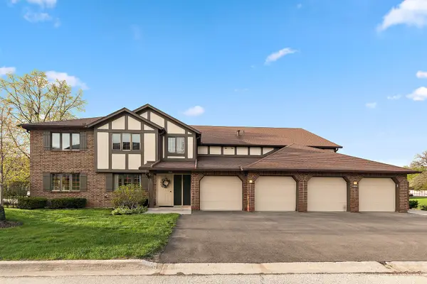 7834 W Foresthill Court #1CR, Palos Heights, IL 60463