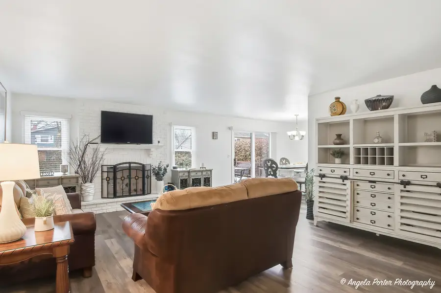 4833 Eastwood Court, Waukegan, IL 60087 - #3