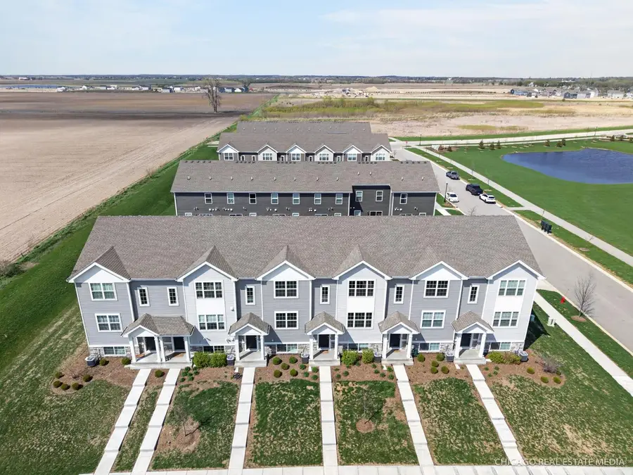 844 Briar Glen Court, Hampshire, IL 60140 - #2