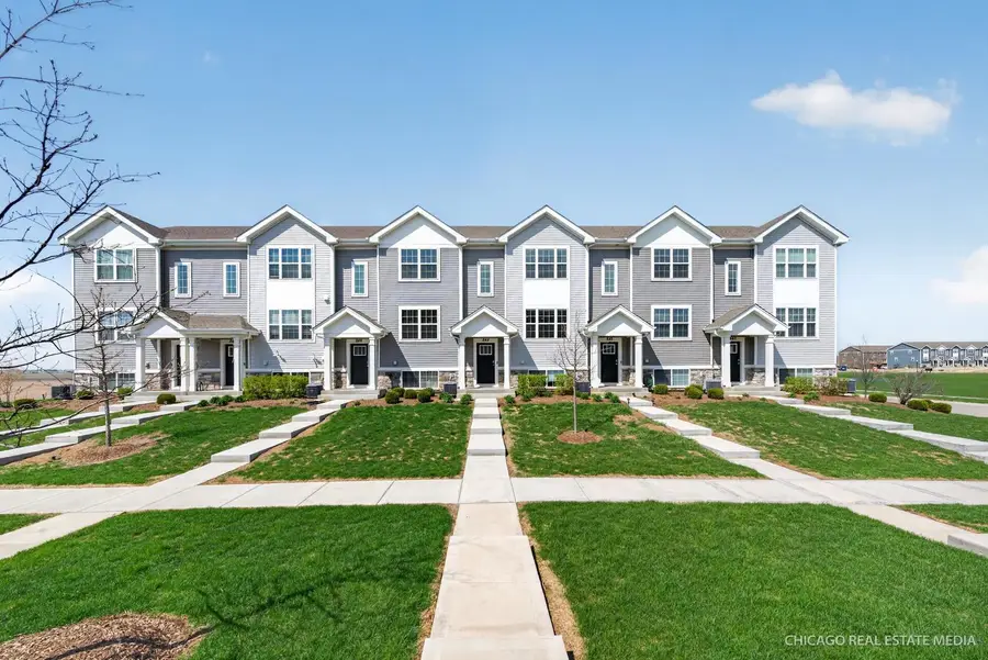 844 Briar Glen Court, Hampshire, IL 60140 - #3