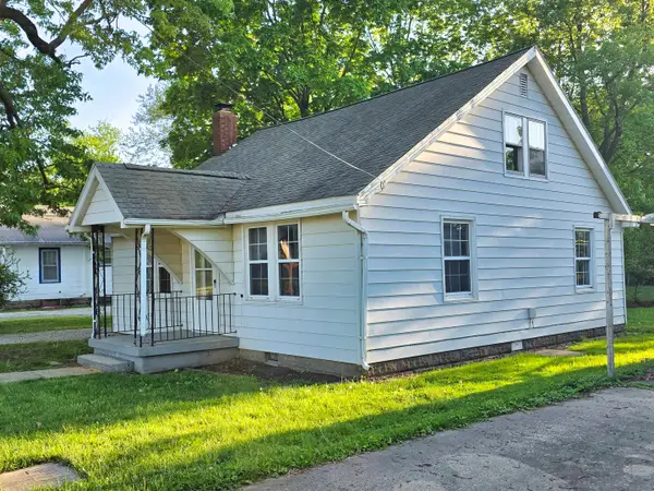 203 S Wilson Street, Olney, IL 62450