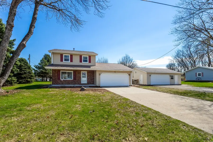 1101 S Bluff Street S, Albany, IL 61230 - #2