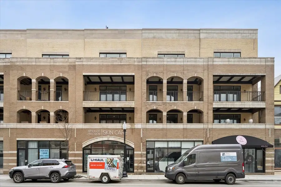 1423 W Belmont Avenue #4, Chicago, IL 60657 - #2