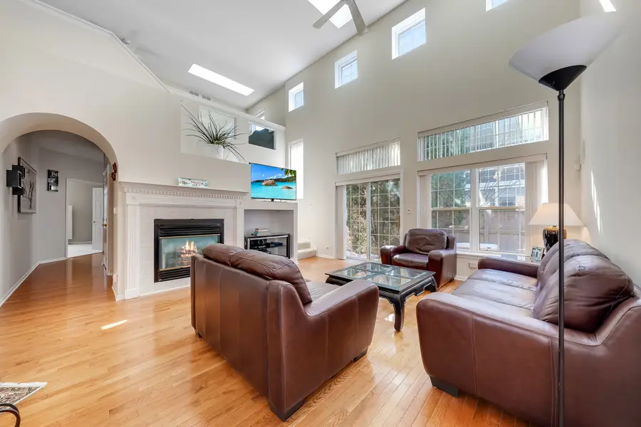 1713 Astor Avenue, Oakbrook Terrace, IL 60181 - #3