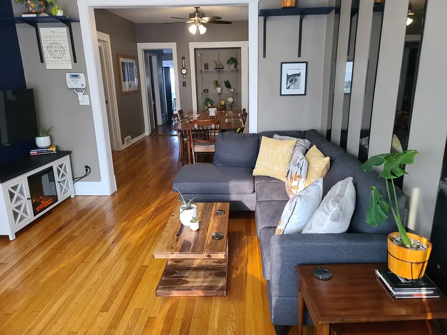 2223 N Keeler Avenue, Chicago, IL 60639 - #3