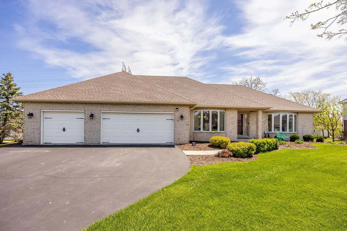 13201 Meadow Hill Lane, Lemont, IL 60439 - #1