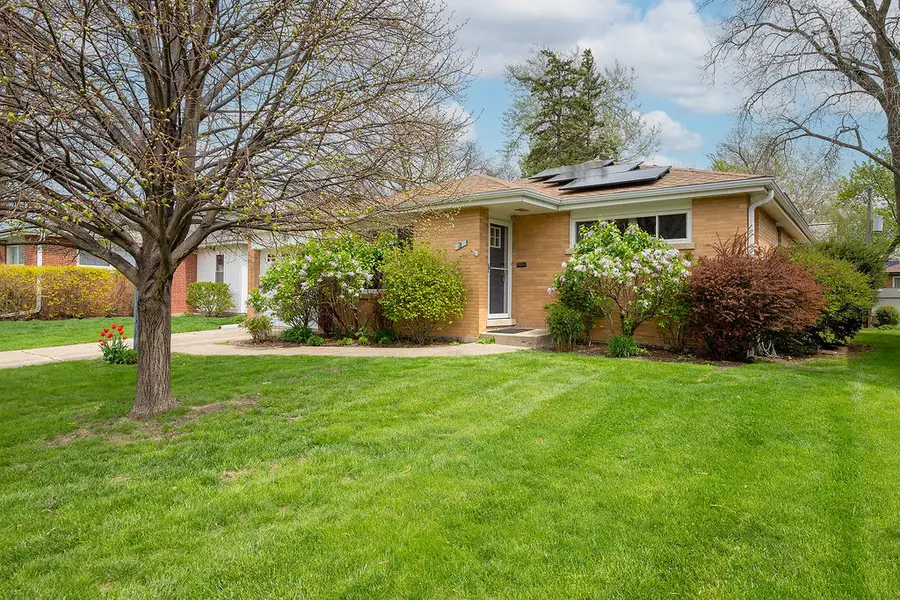 3 S School Street, Mount Prospect, IL 60056 - #2