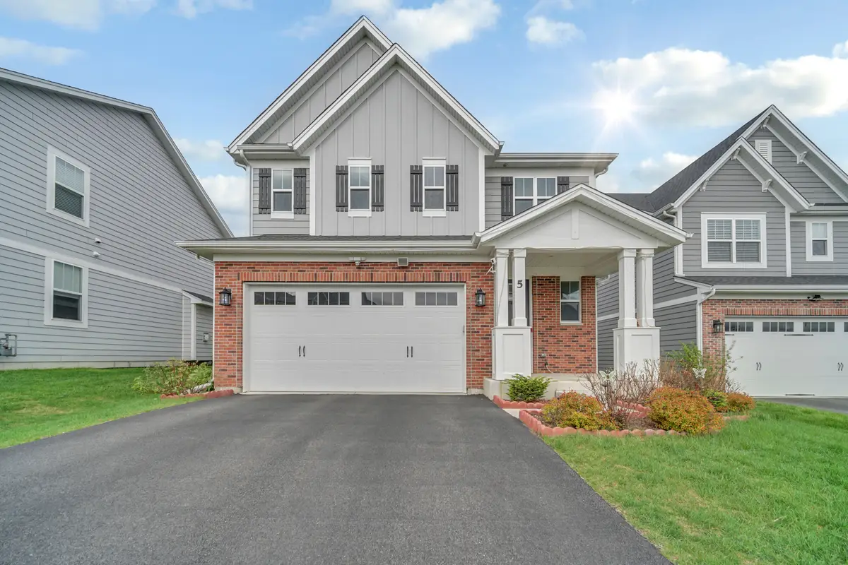 5 Nelson Lane, Hawthorn Woods, IL 60047 - #1