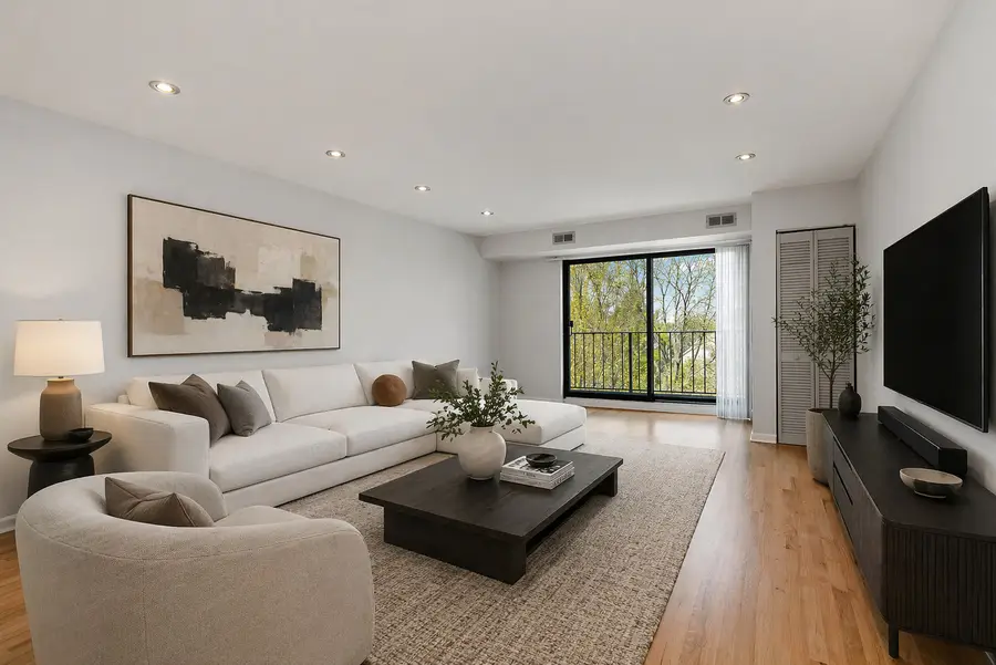 5400 Astor Lane #411, Rolling Meadows, IL 60008 - #2