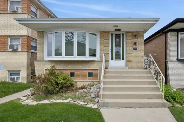 6520 W 63rd Street W, Chicago, IL 60638