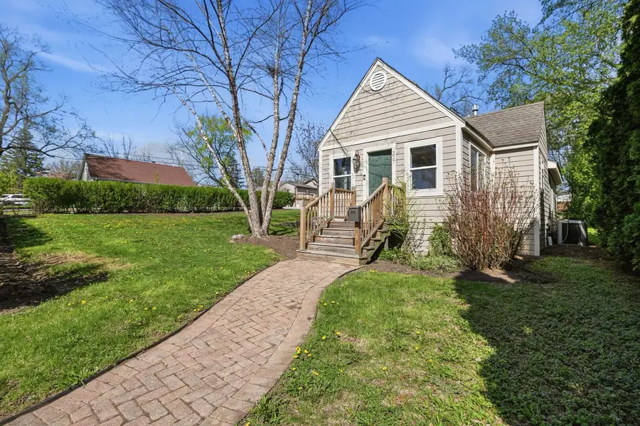 327 Kenwood Drive, Round Lake Park, IL 60073 - #2