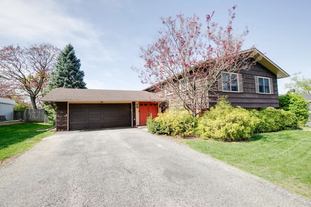 21W137 Everest Road, Lombard, IL 60148 - #1