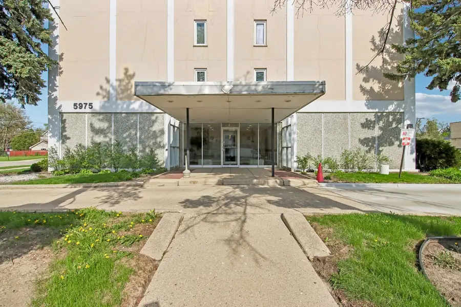 5975 N Odell Avenue #3C, Chicago, IL 60631 - #2