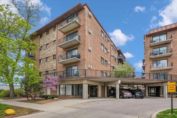 2333 N Neva Avenue #306C, Chicago, IL 60707