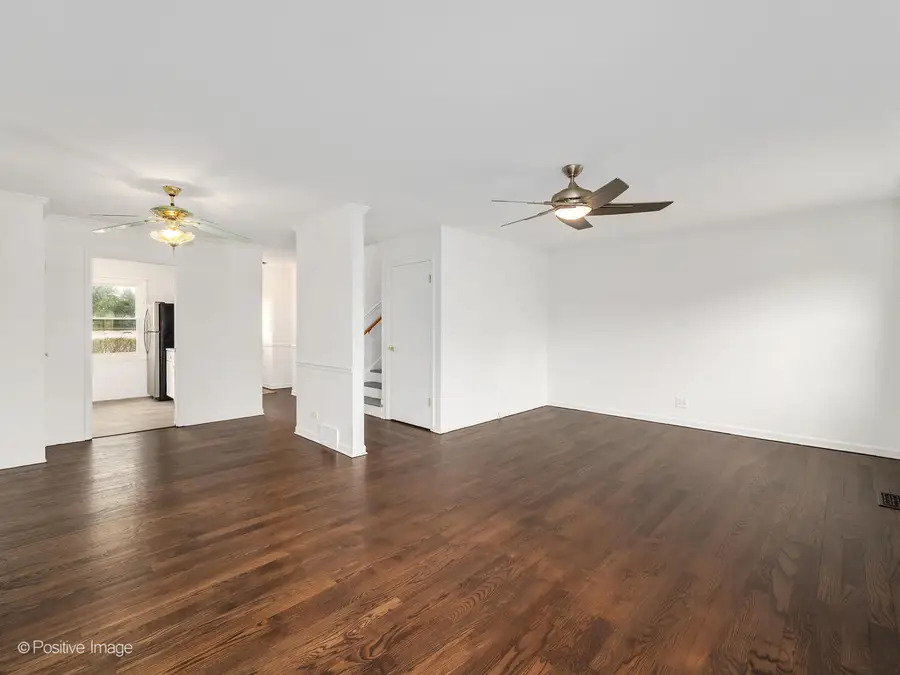 285 E 1st Street, Elmhurst, IL 60126 - #3