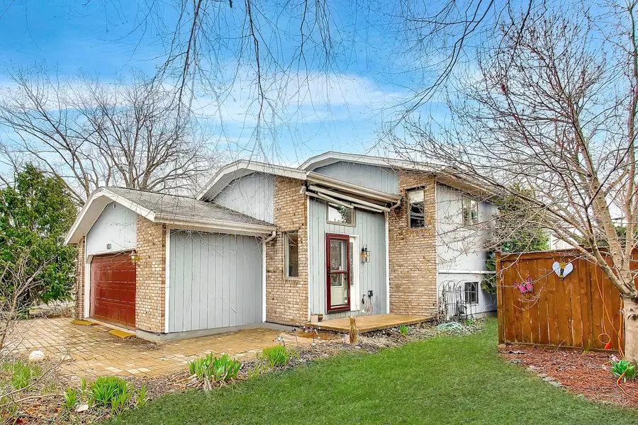 1323 Cottonwood Lane, Crystal Lake, IL 60014 - #2