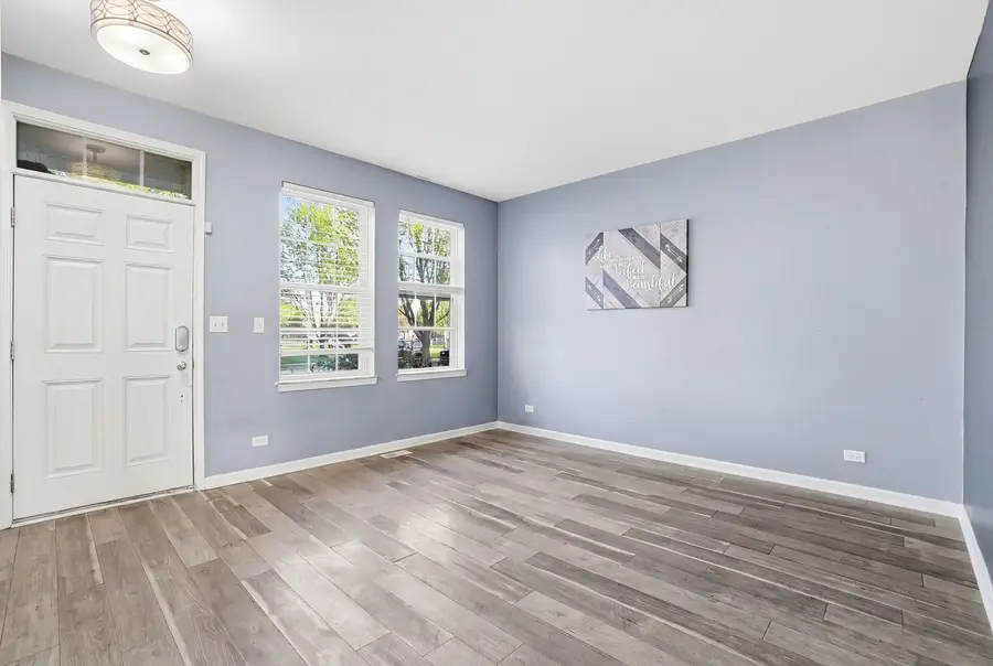 3030 Seekonk Avenue, Elgin, IL 60124 - #2