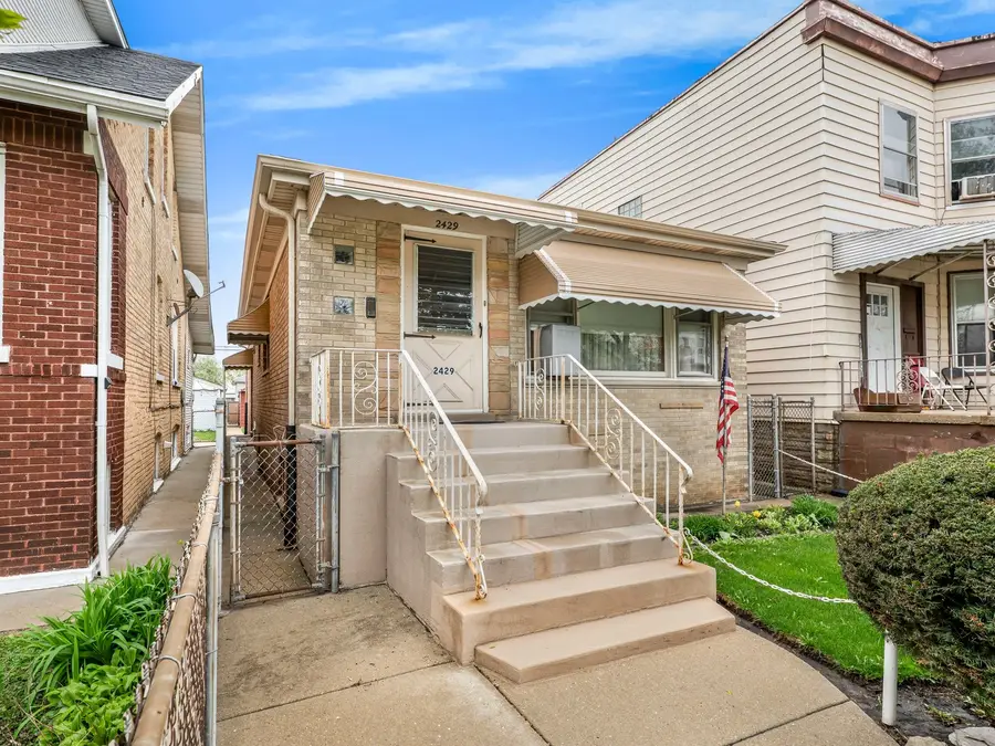 2429 N Newcastle Avenue, Chicago, IL 60707 - #3