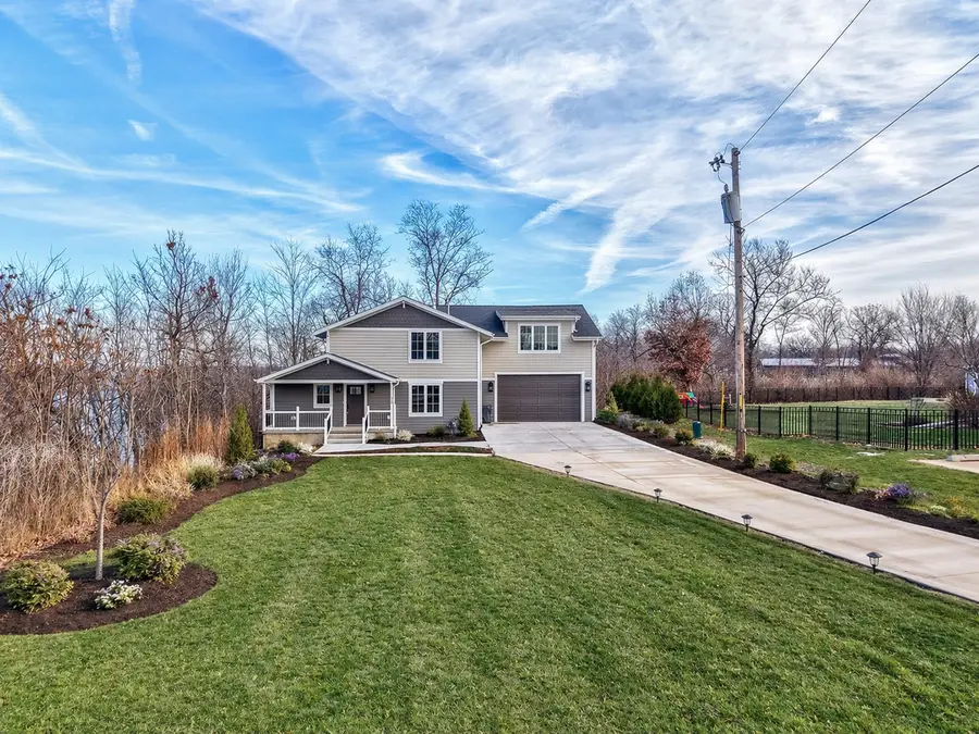 400 Park Avenue, Ottawa, IL 61350 - #2