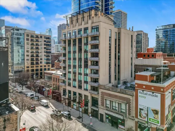 744 N Clark Street #705, Chicago, IL 60654