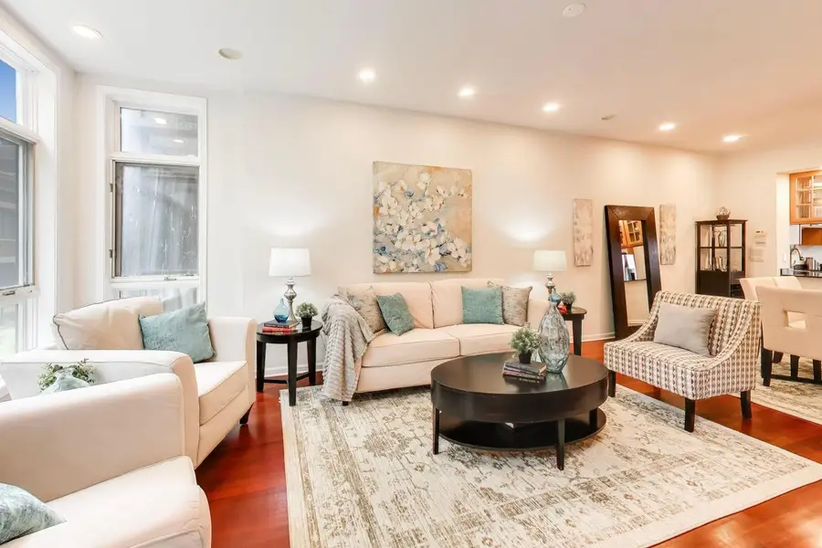 1326 S Indiana Parkway, Chicago, IL 60605 - #3