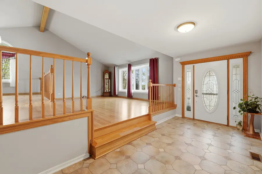 8920 Emerald Court, Hickory Hills, IL 60457 - #2