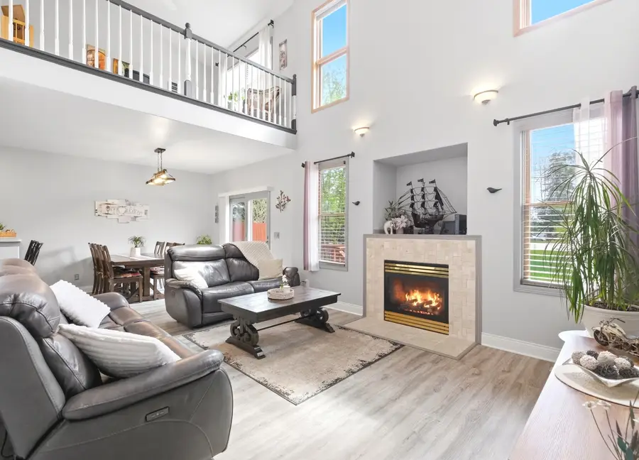 1462 Ridge Drive, Sycamore, IL 60178 - #3