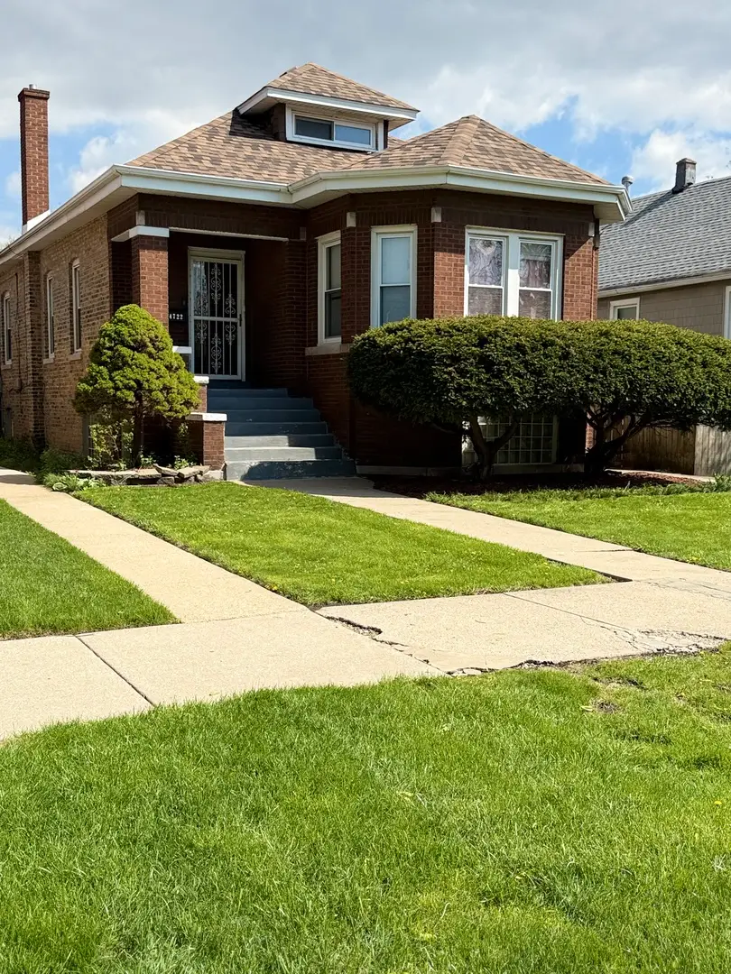 4722 W Altgeld Street, Chicago, IL 60639 - #3