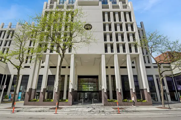 1122 N Clark Street #3905, Chicago, IL 60610