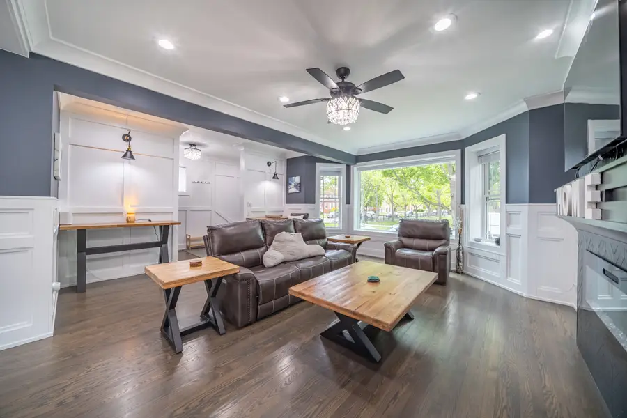 5455 W Roscoe Street, Chicago, IL 60641 - #3