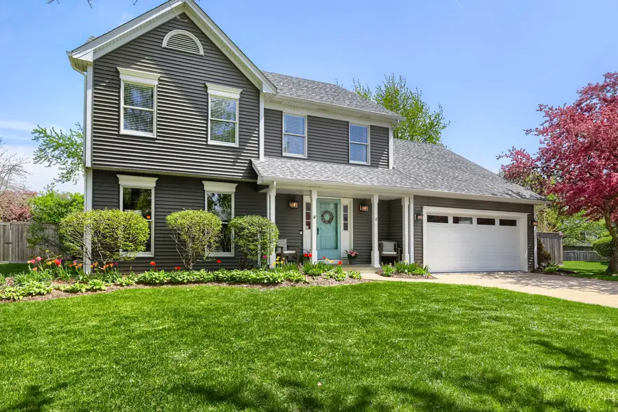 227 N Cambridge Drive, Geneva, IL 60134 - #2