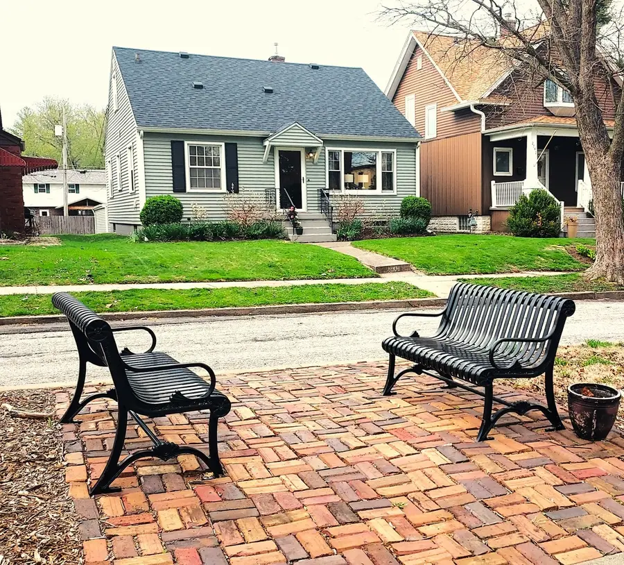 2740 E High Street, Davenport, IA 52803 - #2