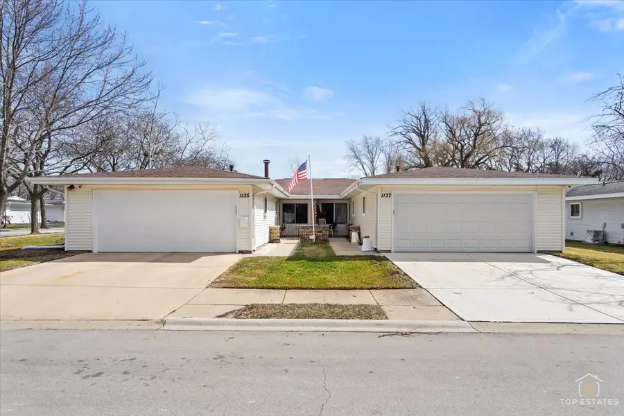 1135 Foxboro Court, Schaumburg, IL 60193 - #2