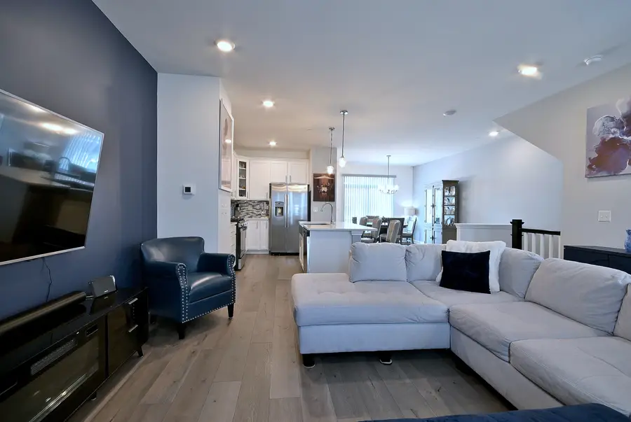 1538 Times Drive, Des Plaines, IL 60018 - #3