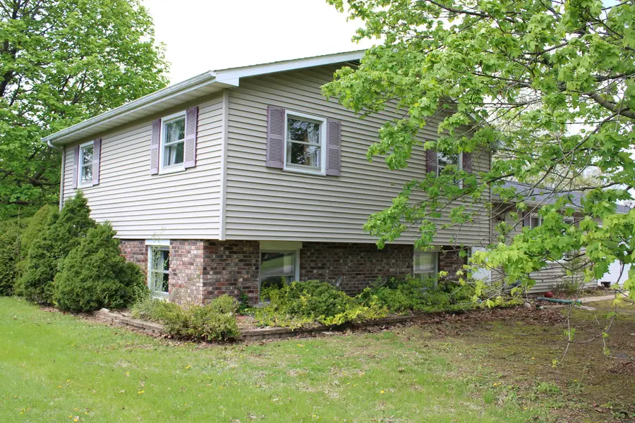 15 W Rickard Drive, Oswego, IL 60543 - #2