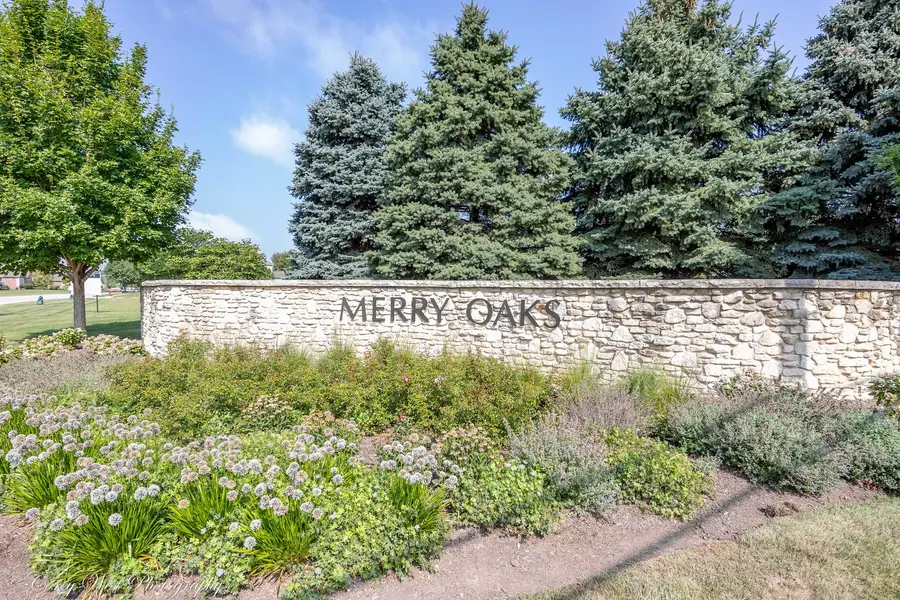 1718 Ellsworth Drive, Sycamore, IL 60178 - #2