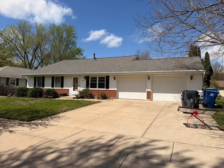 1134 E Main Street, Granville, IL 61326 - #2