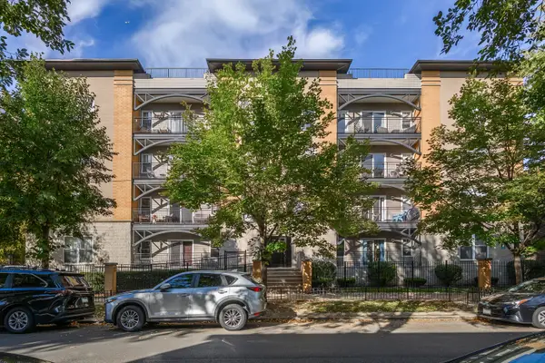2720 W Cortland Street #105, Chicago, IL 60647