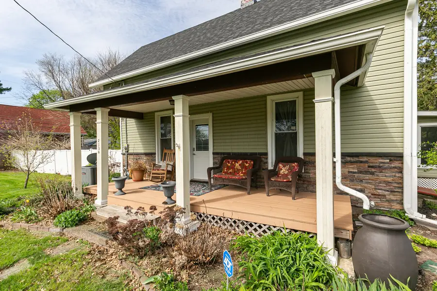 2136 N Zenith Avenue, Davenport, IA 52804 - #3