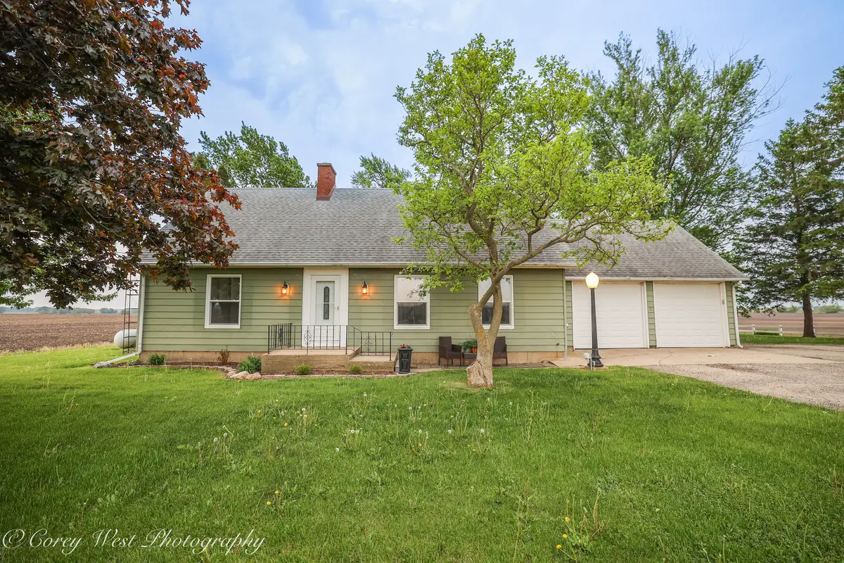 8994 Illinois Route 64, Sycamore, IL 60178 - #1