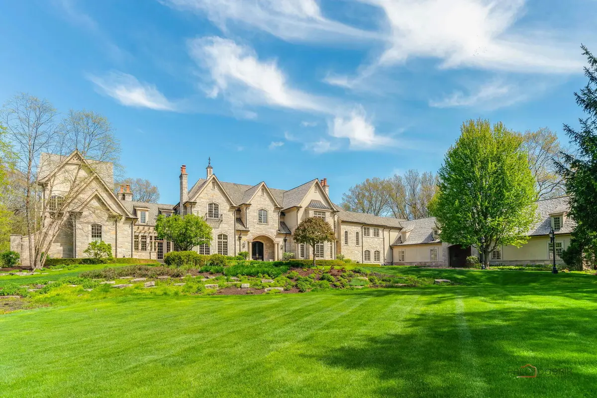 93 Hawley Woods Road, Barrington, IL 60010 - #1