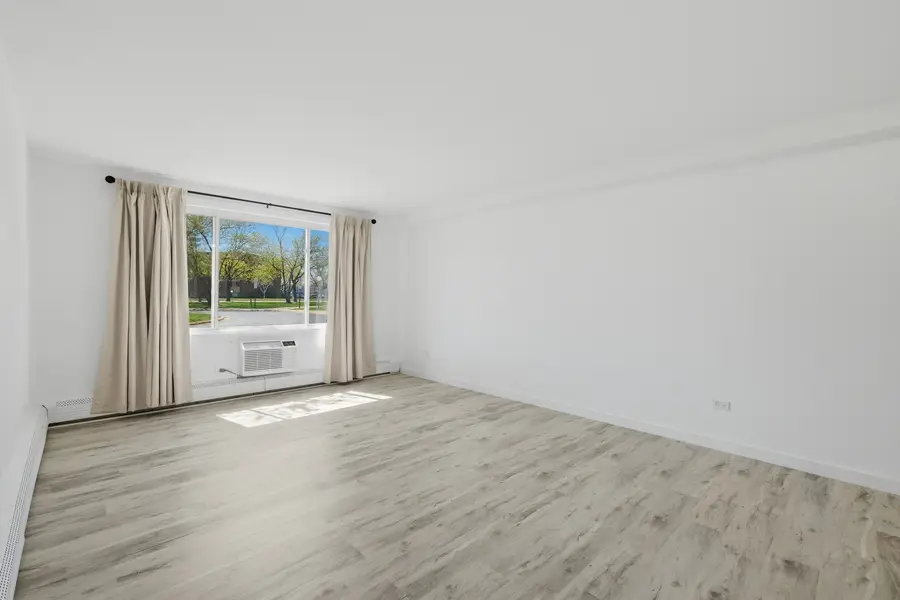 1500 Robin Circle #112, Hoffman Estates, IL 60169 - #3