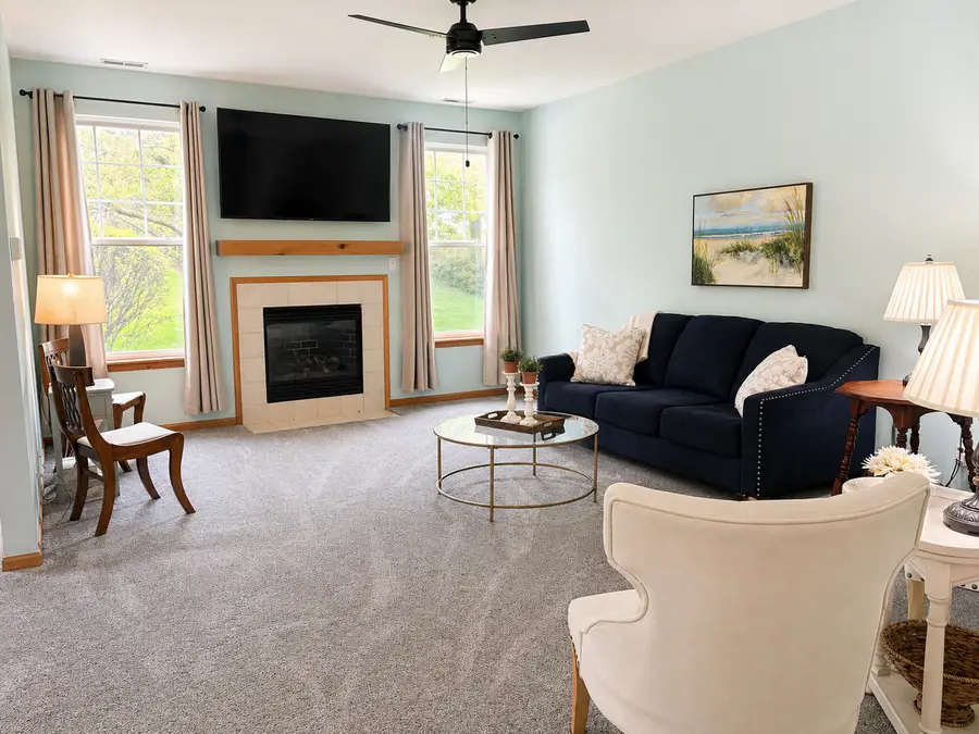 77 Johnson Court, North Aurora, IL 60542 - #2